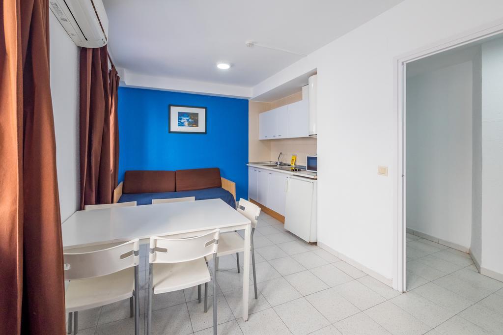 Apartaments Ar Enjoy Monjardi Льорет-де-Мар Экстерьер фото