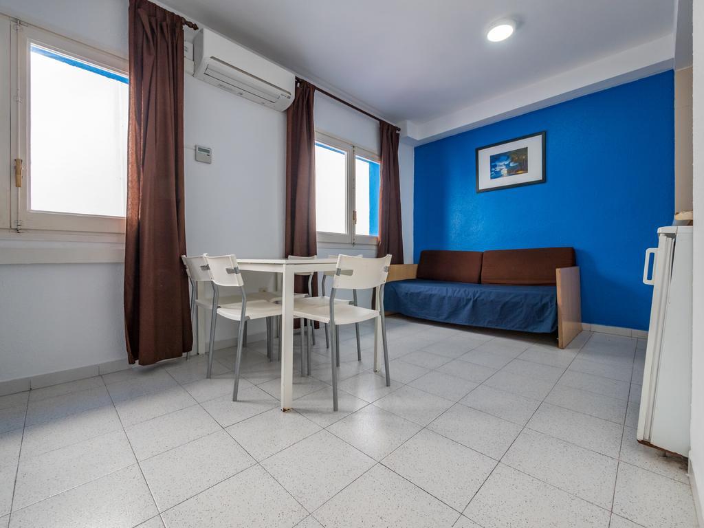 Apartaments Ar Enjoy Monjardi Льорет-де-Мар Экстерьер фото