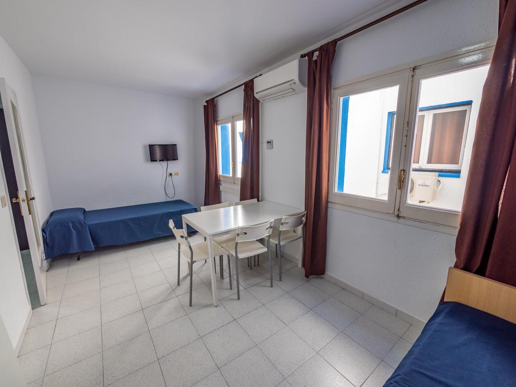 Apartaments Ar Enjoy Monjardi Льорет-де-Мар Экстерьер фото