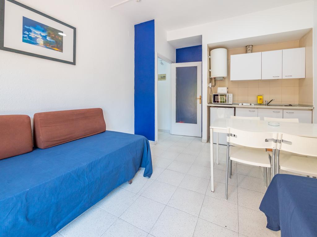 Apartaments Ar Enjoy Monjardi Льорет-де-Мар Экстерьер фото