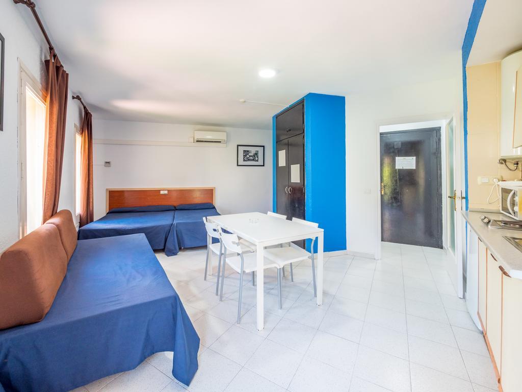 Apartaments Ar Enjoy Monjardi Льорет-де-Мар Экстерьер фото