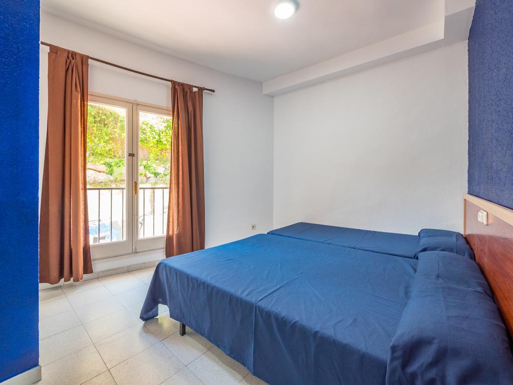 Apartaments Ar Enjoy Monjardi Льорет-де-Мар Экстерьер фото